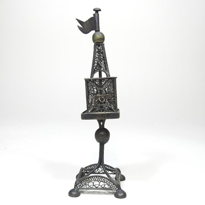 Lot 157 - A spice tower