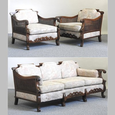 Lot 197 - A three piece bergere suite