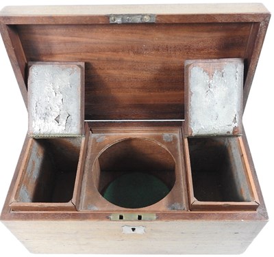 Lot 128 - An early 19th century mahogany tea caddy