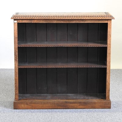 Lot 143 - An oak bookcase