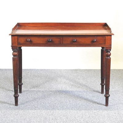 Lot 318 - A 19th century table