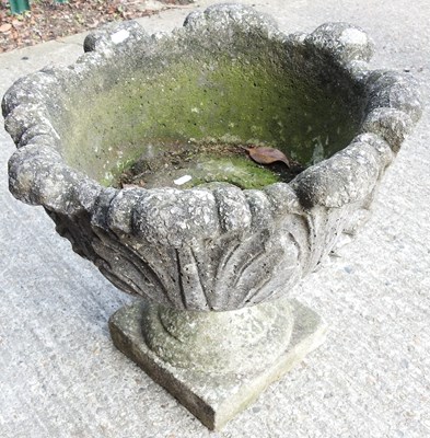 Lot 35 - A garden urn