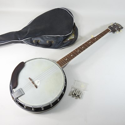 Lot 113 - A Moridaira banjo