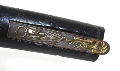 Lot 38 - A Japanese short sword