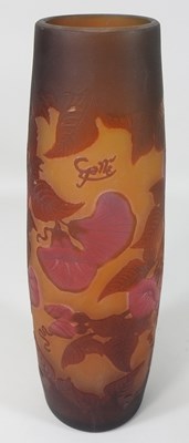 Lot 118 - A modern Galle style cameo glass vase