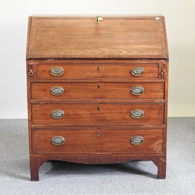 Lot 400 - A Regency bureau