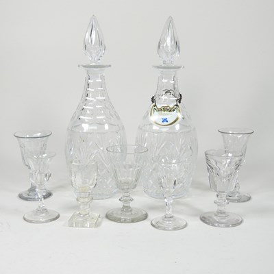 Lot 440 - A collection of glass