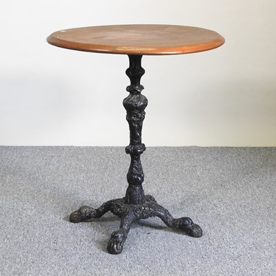 Lot 430 - A pub table