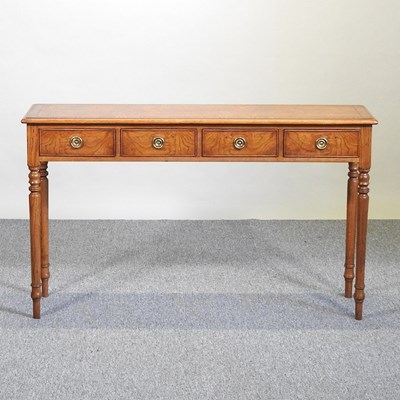 Lot 112 - A hall table