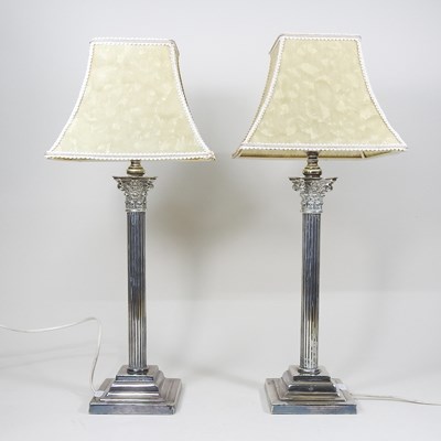 Lot 51 - A pair of table lamps