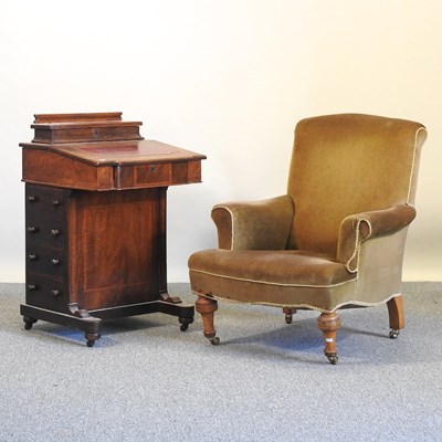 Lot 433 - A davenport and a chair