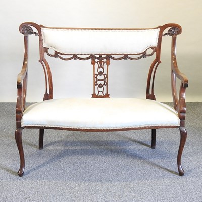 Lot 543 - An Edwardian sofa