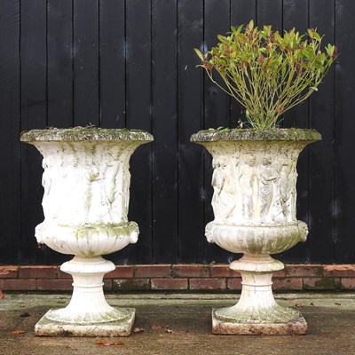 Lot 6 - A pair of garden urns