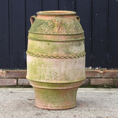 Lot 16 - An olive pot