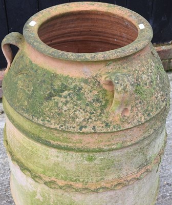 Lot 16 - An olive pot