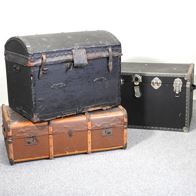 Lot 362 - A trunk