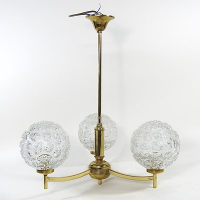 Lot 588 - A ceiling light