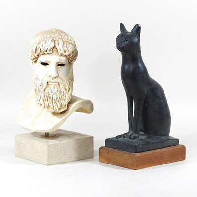 Lot 490 - A bust and a cat