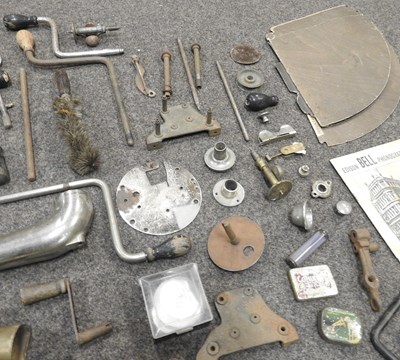 Lot 502 - A collection of gramophone parts