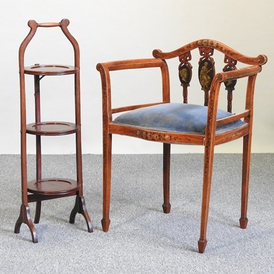 Lot 411 - An Edwardian satinwood chair