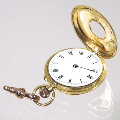 Lot 223 - A gold fob watch