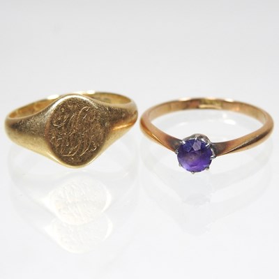 Lot 189 - Two rings