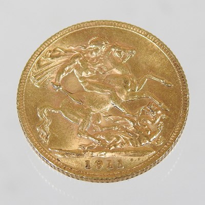 Lot 89 - A George V sovereign