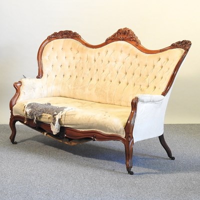 Lot 477 - A Victorian style sofa