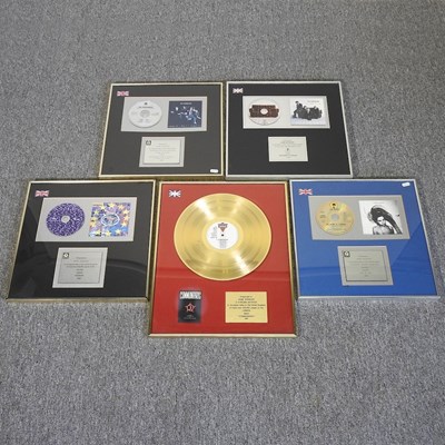 Lot 637 - Various presentation records