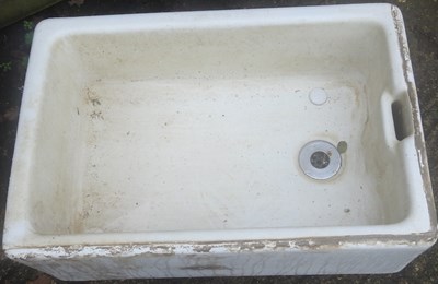 Lot 151 - A sink