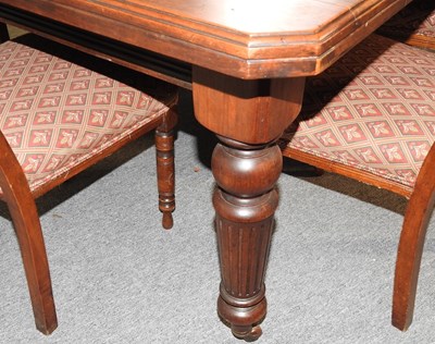 Lot 221 - A Victorian dining table