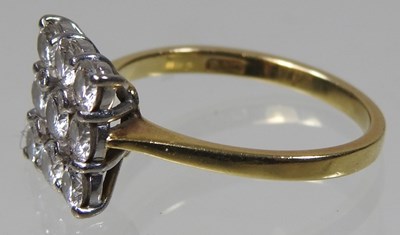 Lot 105 - A diamond ring