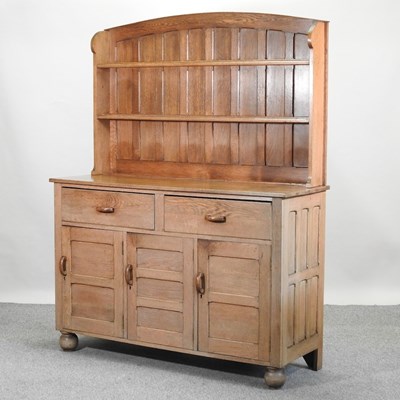 Lot 555 - A 1940's light oak dresser