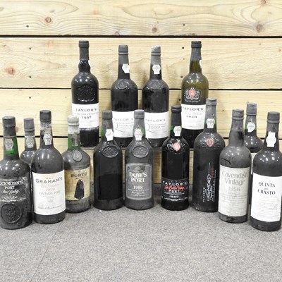 Lot 64 - A collection of port