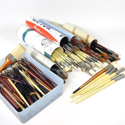 Lot 483 - A collection of Winsor & Newton paintbrushes