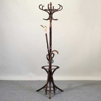 Lot 203 - A hat stand
