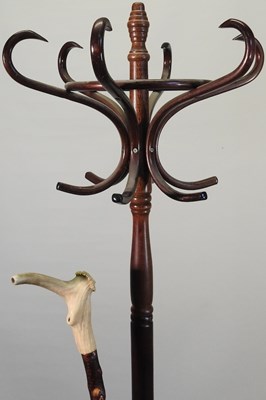 Lot 203 - A hat stand