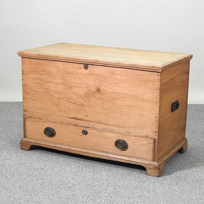 Lot 238 - A pine chest