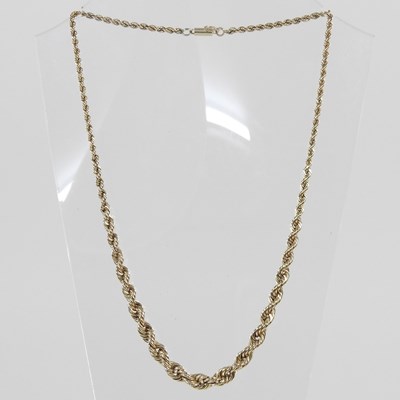 Lot 154 - A gold necklace
