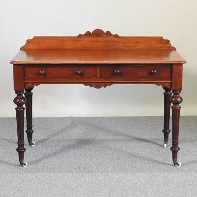 Lot 421 - A mahogany side table