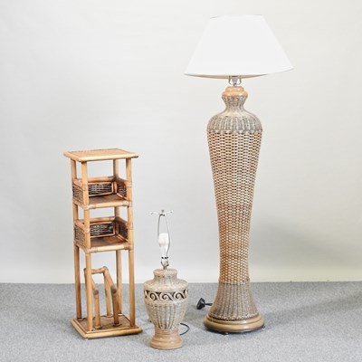 Lot 319 - A standard lamp