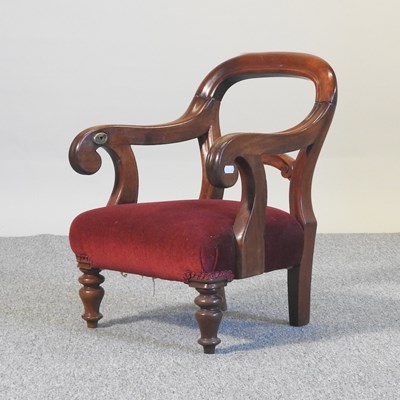 Lot 207 - A Victorian child's chair