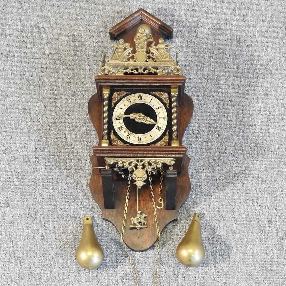 Lot 448 - A Dutch clock