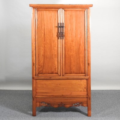 Lot 353 - A Chinese cabinet