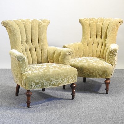 Lot 22 - A pair of armchairs