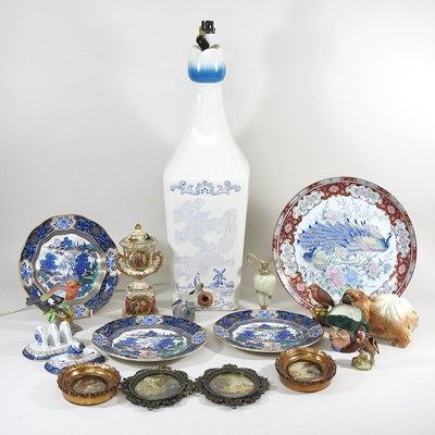 Lot 432 - A collection of china