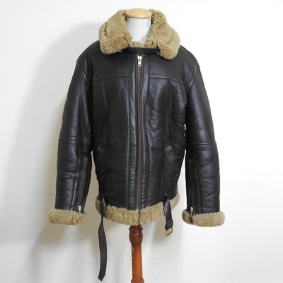 Lot 286 - A modern Irvin flying jacket