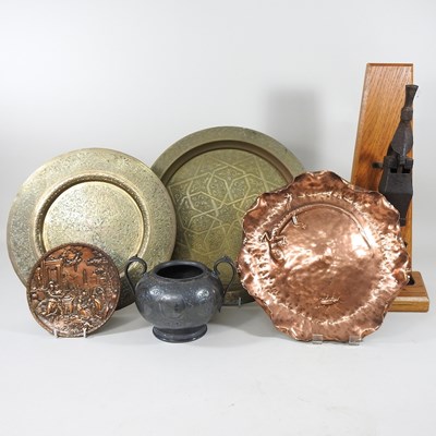 Lot 635 - Various metalwares