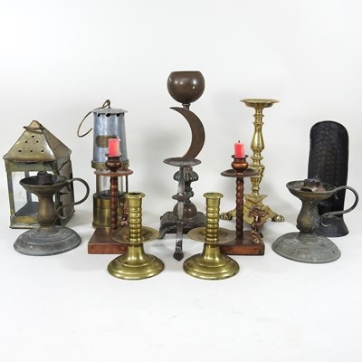 Lot 321 - A collection of lights