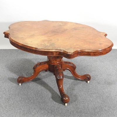 Lot 388 - A Victorian table